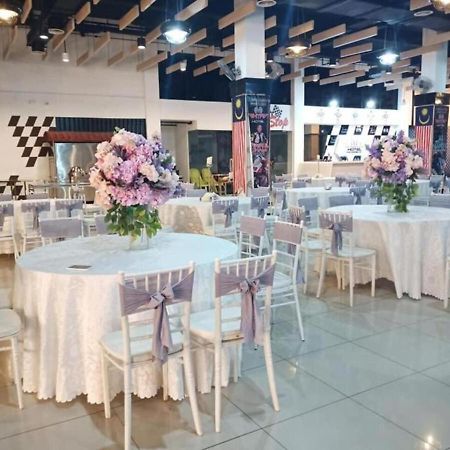 Hype Motorsport Hotel Nilai Εξωτερικό φωτογραφία