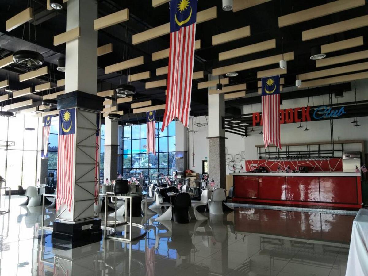 Hype Motorsport Hotel Nilai Εξωτερικό φωτογραφία